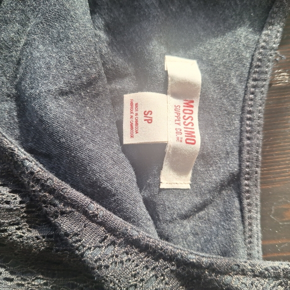 🩷 3 for 25$ NWOT Super Cute Massimo Lace Overlay Dress - Picture 7 of 7